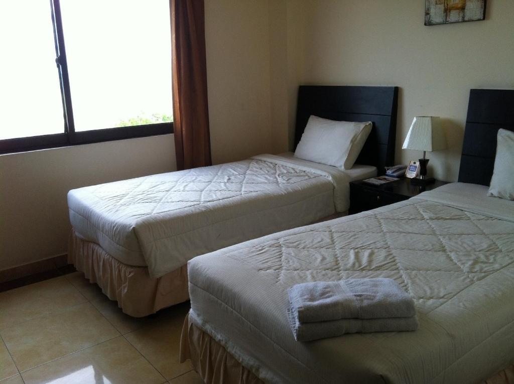 Grand Duta Hotel 팔루 객실 사진